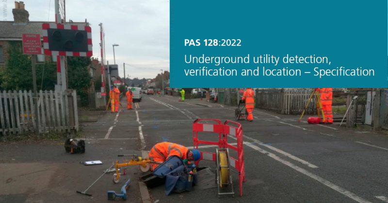 People performing an underground utility detection | PAS 128